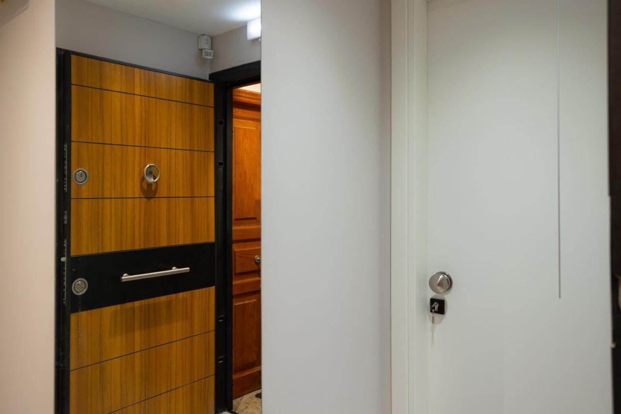 Aurora Apartment In Corfu Center Екстериор снимка